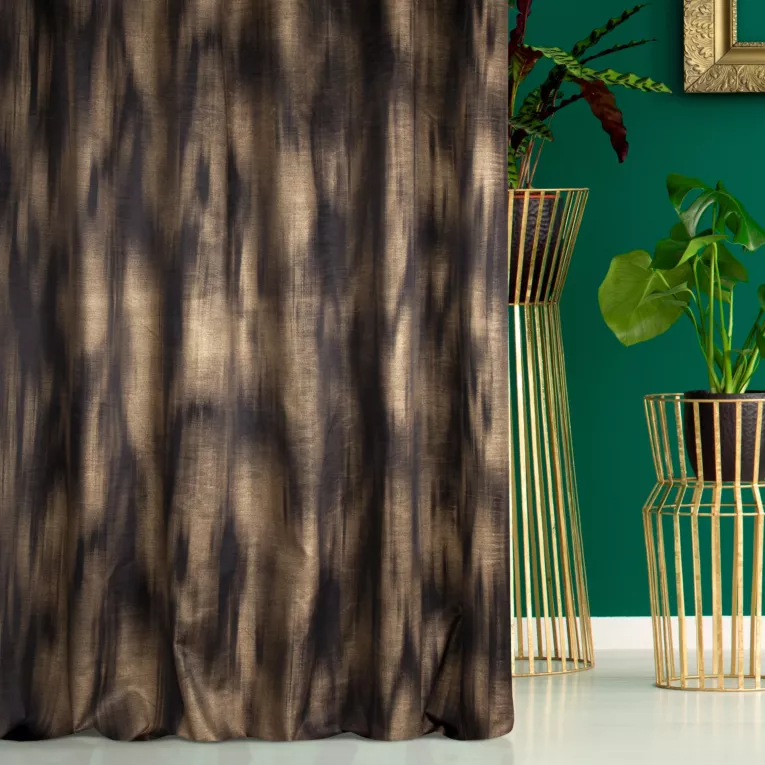 Zasłona szyta na taśmie 5 cm czarno złota z tkaniny satynowej z połyskliwym nadrukiem Italissima Eva Minge