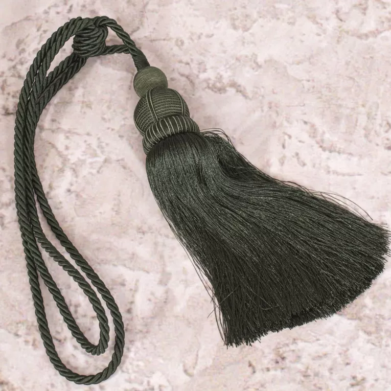 Dekoracyjny sznur do zasłon JOWITA upinacz z ozdobnym chwostem