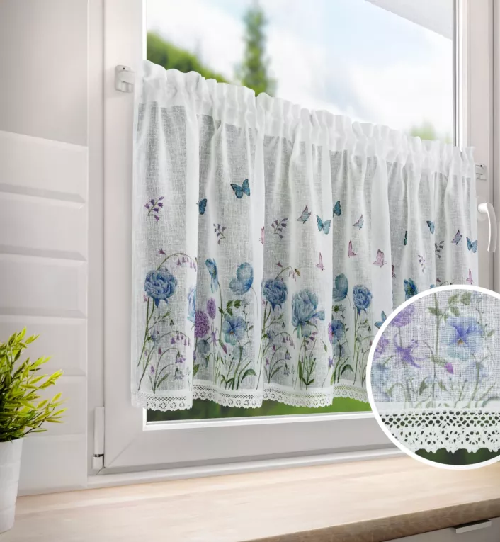 Zazdrostka z etaminy z nadrukiem letnich kwiatów i motyli i bawełnianą koronką