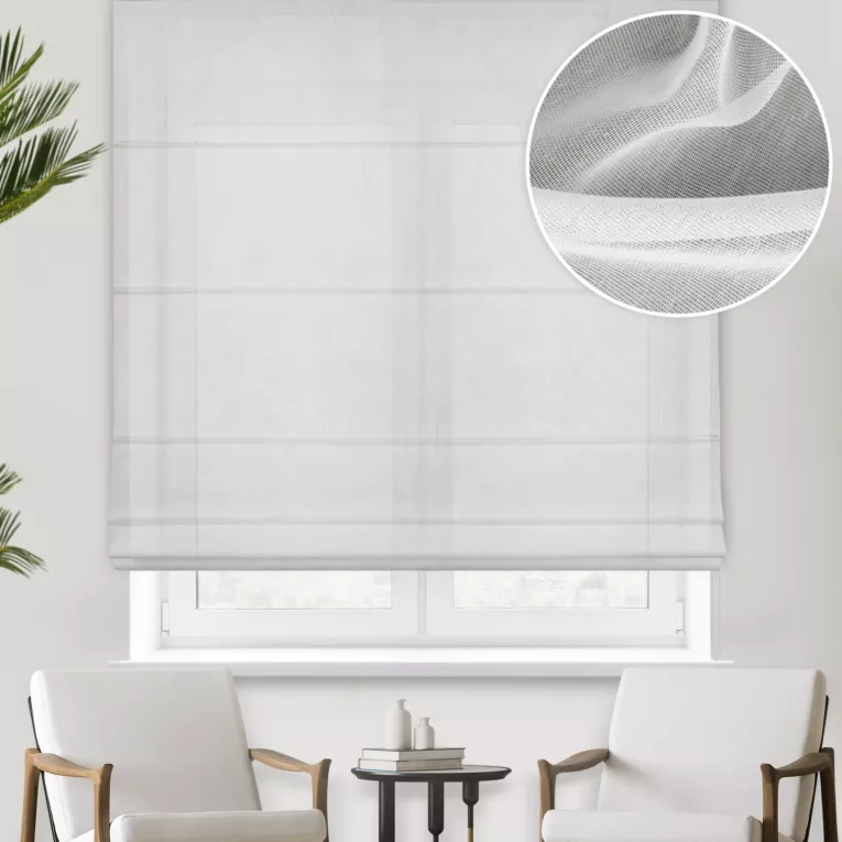 Roleta rzymska biała z matowego, miękkiego batystu, wykończonego obciążnikiem
