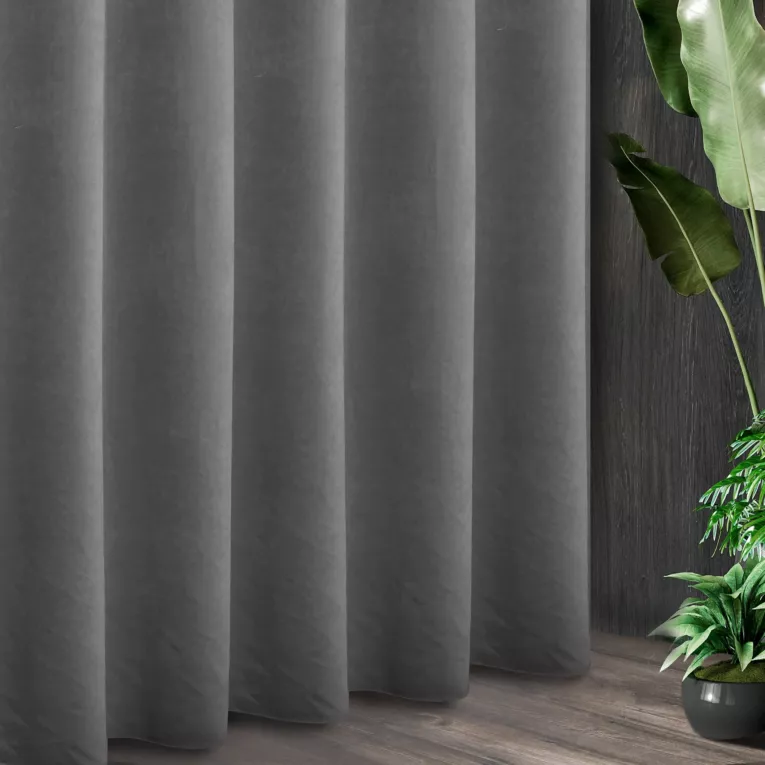 Tkanina zasłonowa ADORE gładka i miękka w dotyku o welurowej strukturze