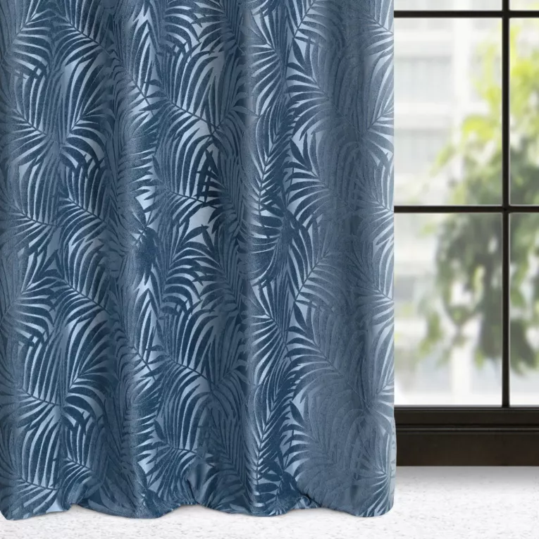 Zasłona welwetowa ciemnoniebieska z trójwymiarowym wzorem liści 140x250 cm przelotka - LIVIA