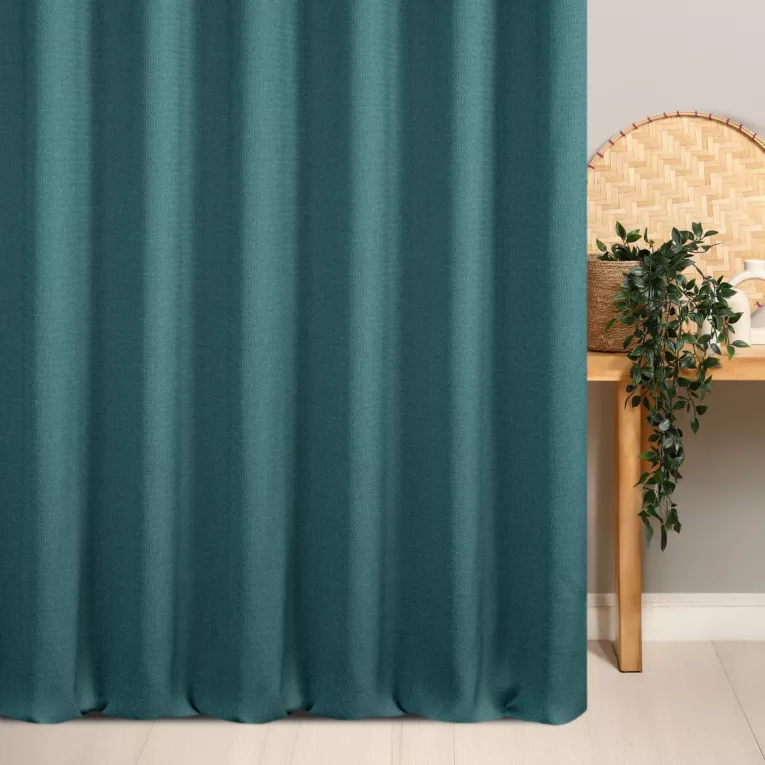 Zasłona szyta na flexach petroa z tkaniny o naturalnym splocie z efektem melanżu