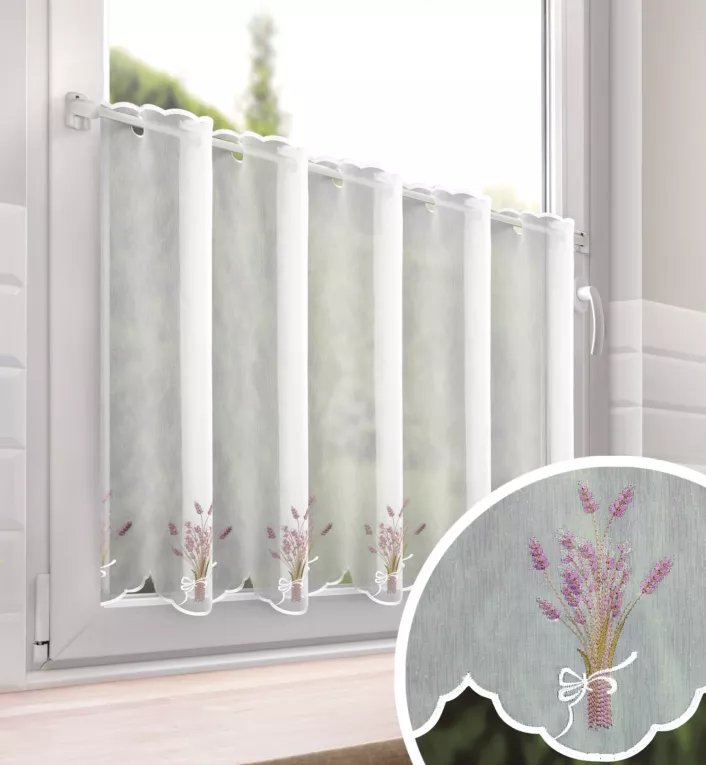 Tkanina firanowa zazdrostka z etaminy zdobiona haftem lawendy