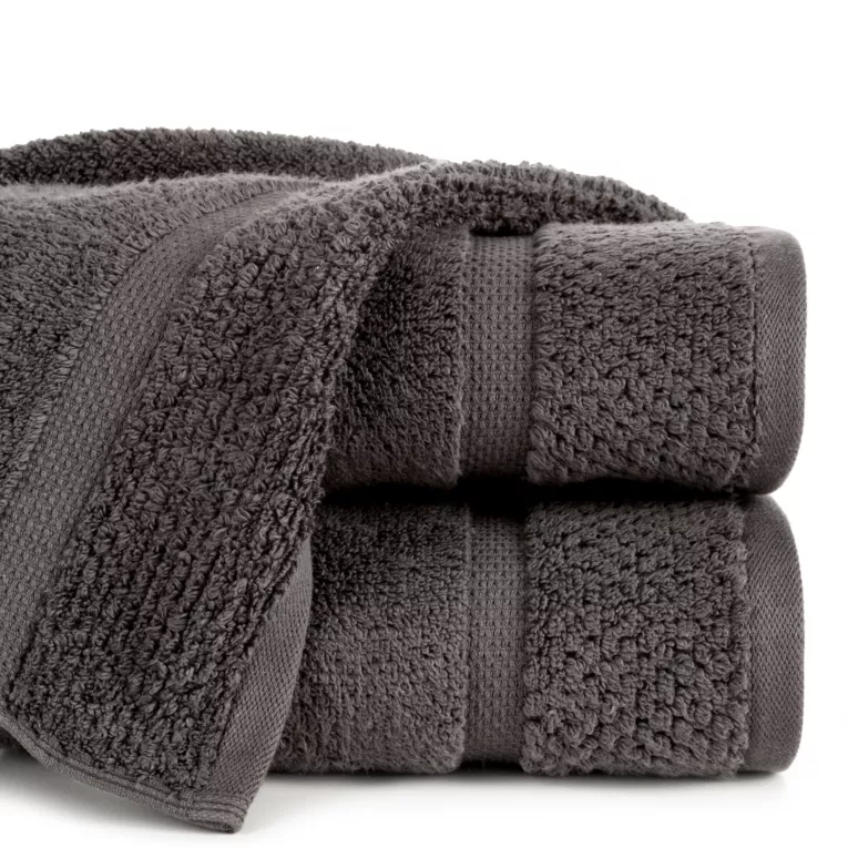 Ręcznik kąpielowy 50x90 cm bawełniany kolor brązowy podkreślony ryżową bordiurą 530 g/m2 VILIA