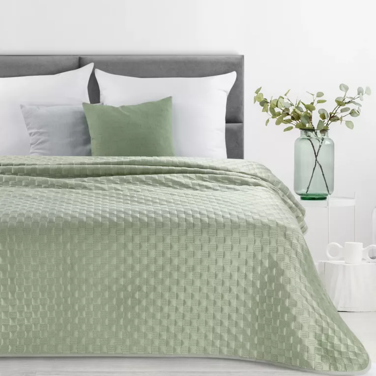 Narzuta welwetowa jasnozielona 220x240 cm pikowana metodą hot press SOFIA 4 Eurofirany Premium