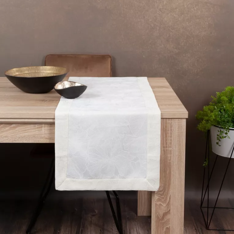 Bieżnik na stół kremowo, złocisty 40x200 cm LENA z żakardowym motywem liści miłorzębu i ozdobną kantą