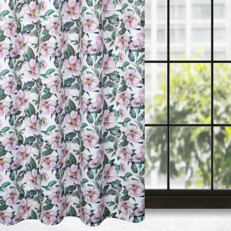 Zasłona biało, fioletowa z motywem kwiatowym, zaciemniająca 140x250 cm przelotka - SIMONA