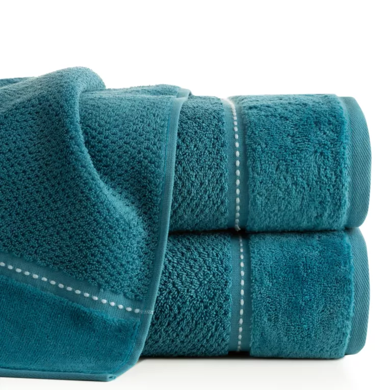 Ręcznik kąpielowy 50x90 cm bawełniany kolor turkusowy o ryżowej strukturze ze stebnowaniem i welwetową bordiurą 500 g/m2 SALADO