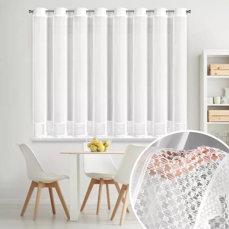 Firana biała z mikrosiateczki zdobiona ażurową koronką 350x150 cm przelotka - KATRINA