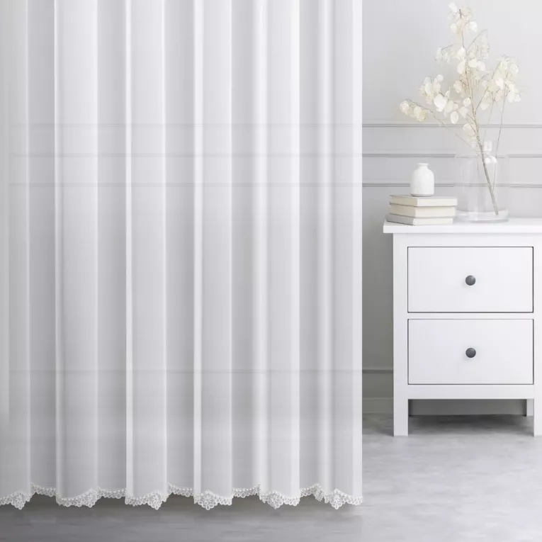 Firana szyta na taśmie 5 cm JANNA naturalna z delikatnej tkaniny ozdobionej haftem i perełkami