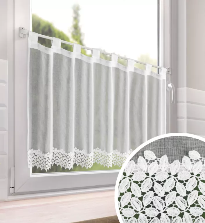 Zazdrostka biała z etaminy zdobiona koronką 70x150 cm - HESTIA