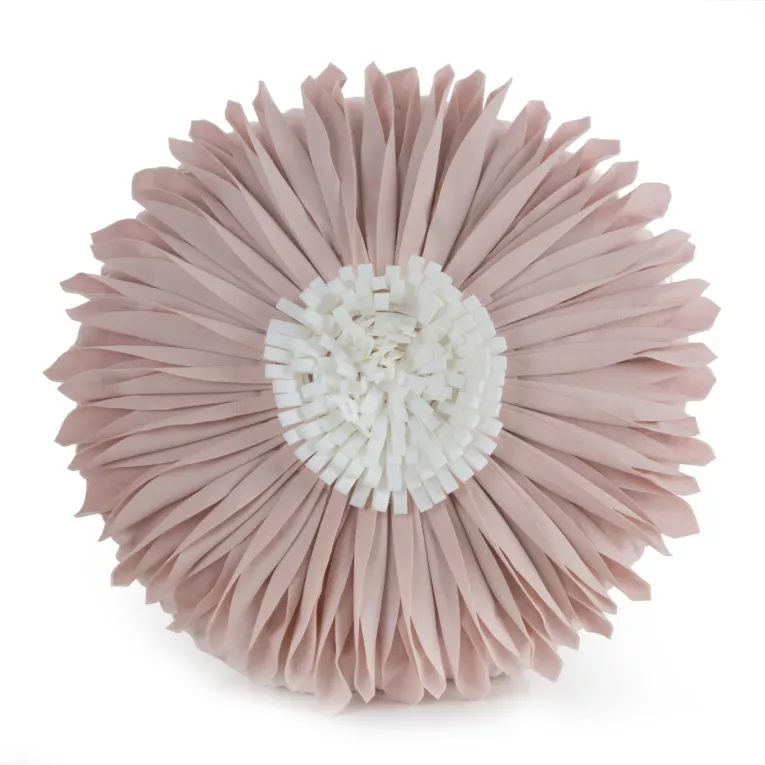 Okrągła poduszka o średnicy 40 cm z welwetu kolor pudrowo, kremowy zdobiona trójwymiarowym kwiatem FLORES 4