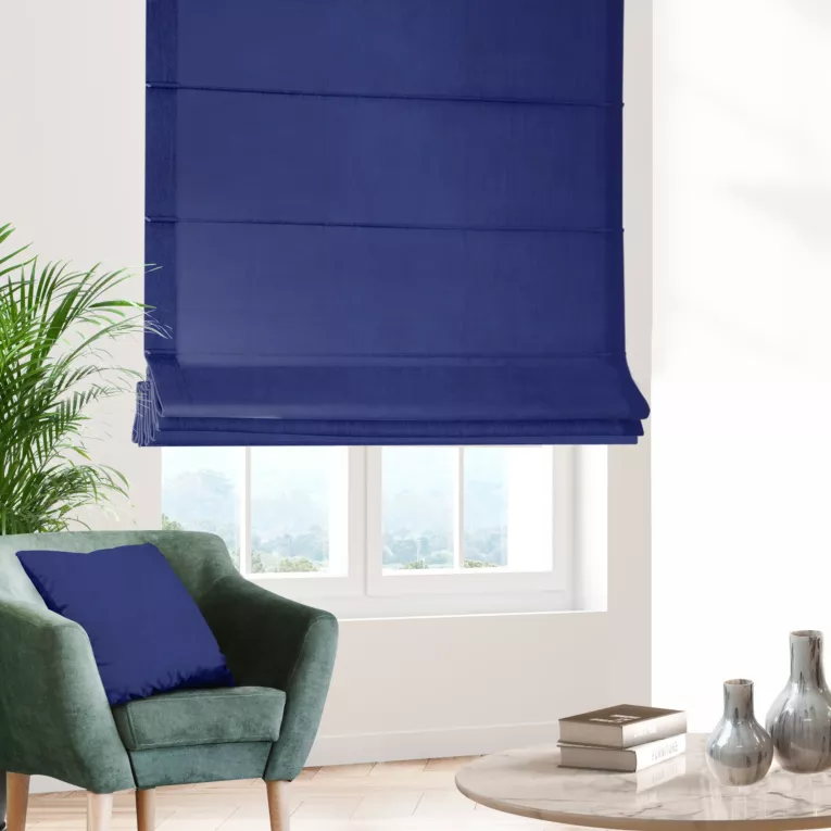 Roleta rzymska ENYA niebieska z miękkiej półmatowej tkaniny welwetowej