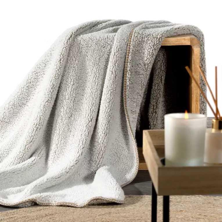 Koc bukla 200x220 cm beżowo, biały z miękkiej tkaniny KOALA Eurofirany Premium