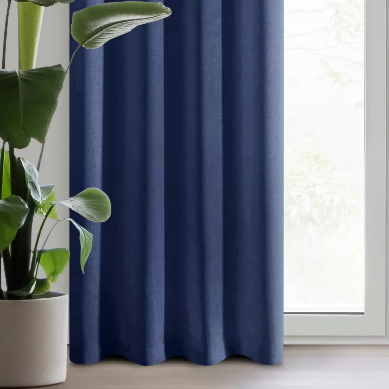 Zasłona granatowa z matowej gładkiej tkaniny 140x250 cm przelotka - RITA