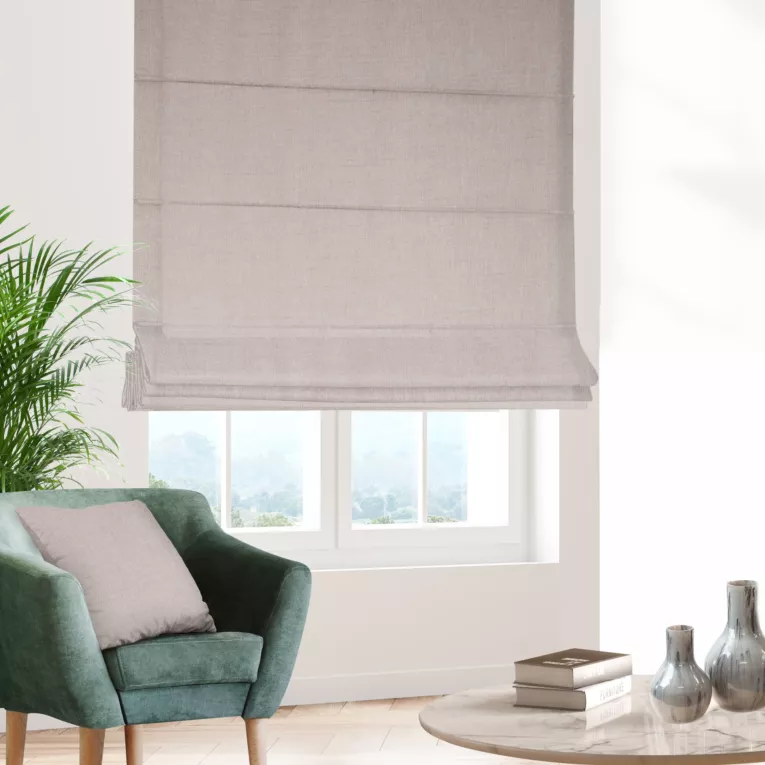 Roleta rzymska liliowa z tkaniny o naturalnym splocie z efektem melanżu