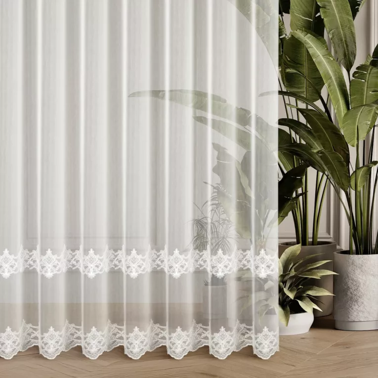Firana szyta na taśmie fala naturalna z matowej tkaniny z efektem deszczyku ozdobionej ornamentowym haftem