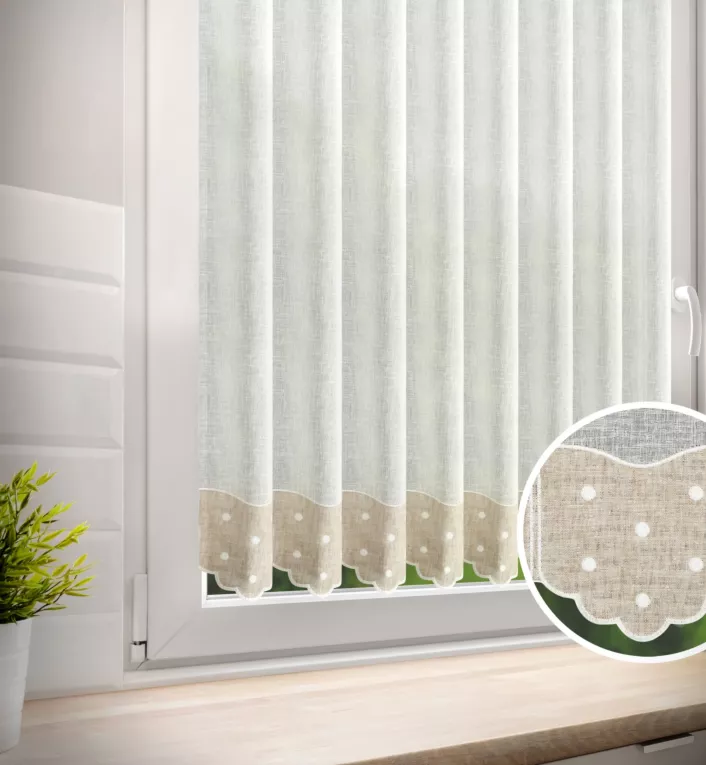 Tkanina firanowa zazdrostka z etaminy z haftem