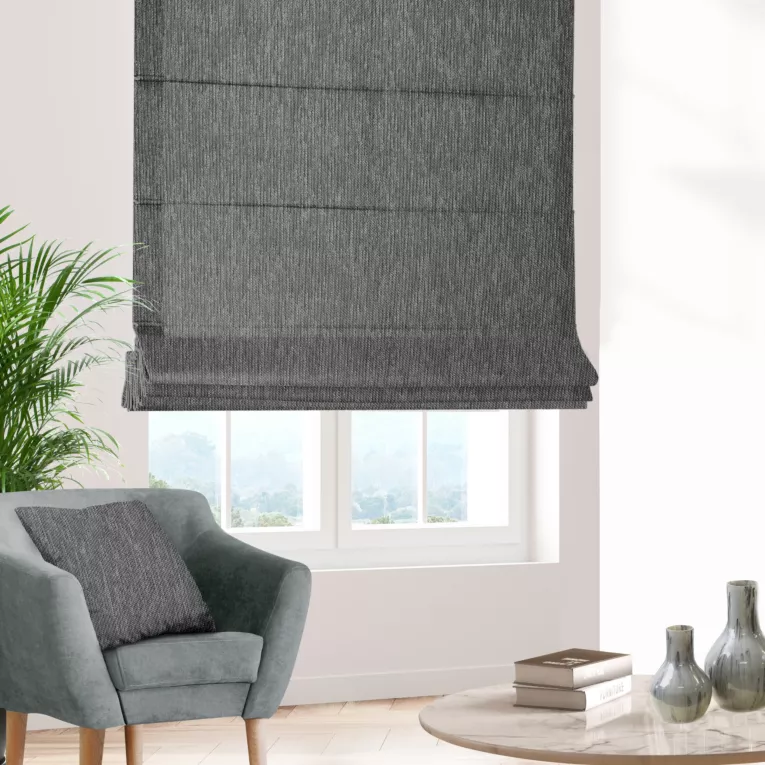 Roleta rzymska ELLEN grafitowa z grubotkanej tkaniny z efektem dwukolorowej nici i lekkim połyskiem Italissima Eva Minge