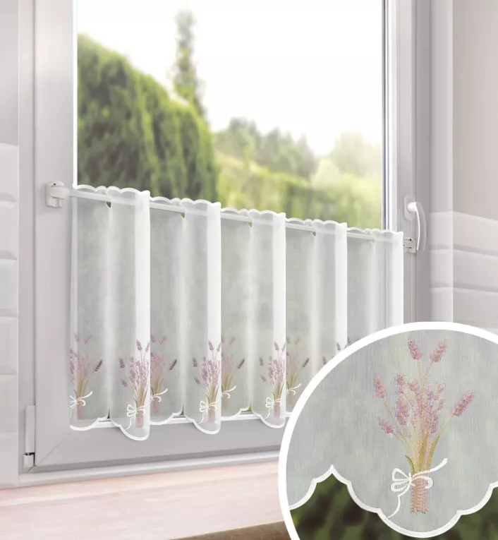 Tkanina firanowa zazdrostka z etaminy zdobiona haftem lawendy