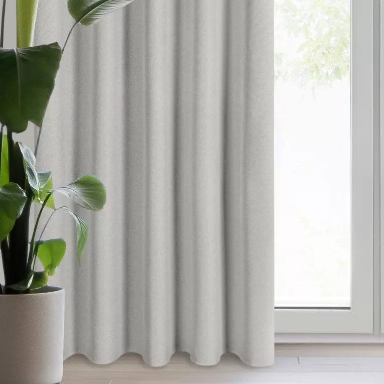 Zasłona beżowa 100% zaciemniająca z tkaniny typu - BLACKOUT 135x270 cm taśma - SUZAN