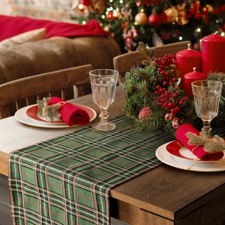 Bieżnik na stół ciemnozielony 40x140 cm gobelinowy LOOK świąteczny w kratę