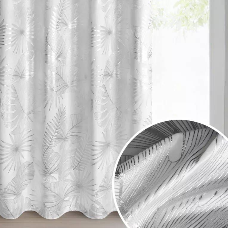 Zasłona  biało, srebrna zdobiona błyszczącym motywem egzotycznych liści 140x250 cm przelotki - ZARIA