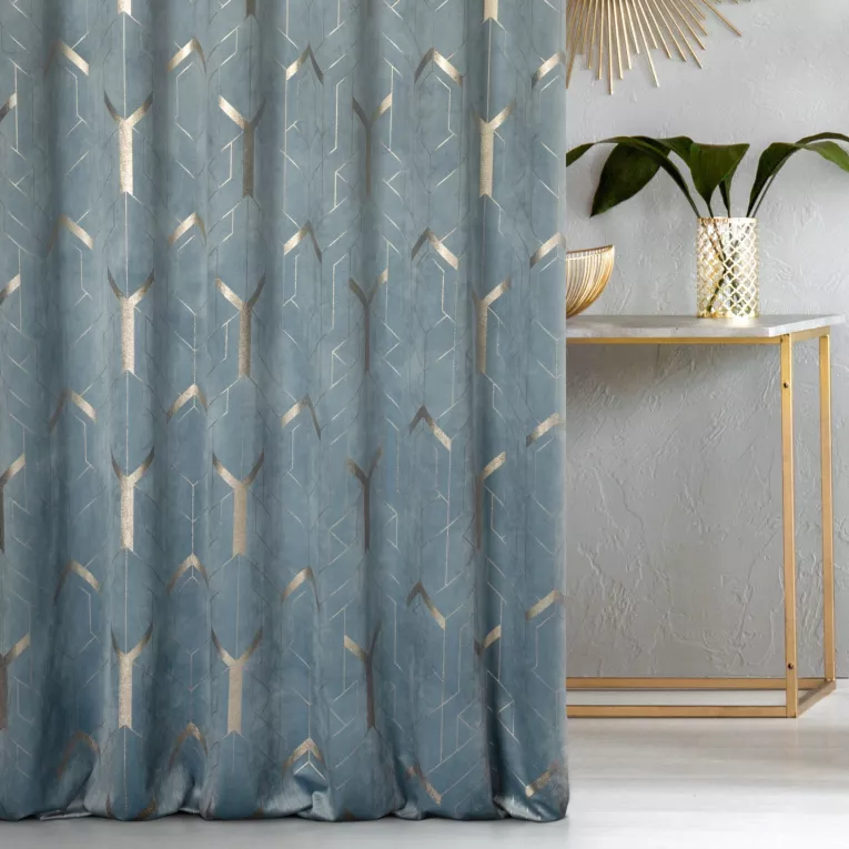 Zasłona szyta na taśmie 5 cm szaro złota z tkaniny welwetowej z geometrycznym błyszczącym nadrukiem