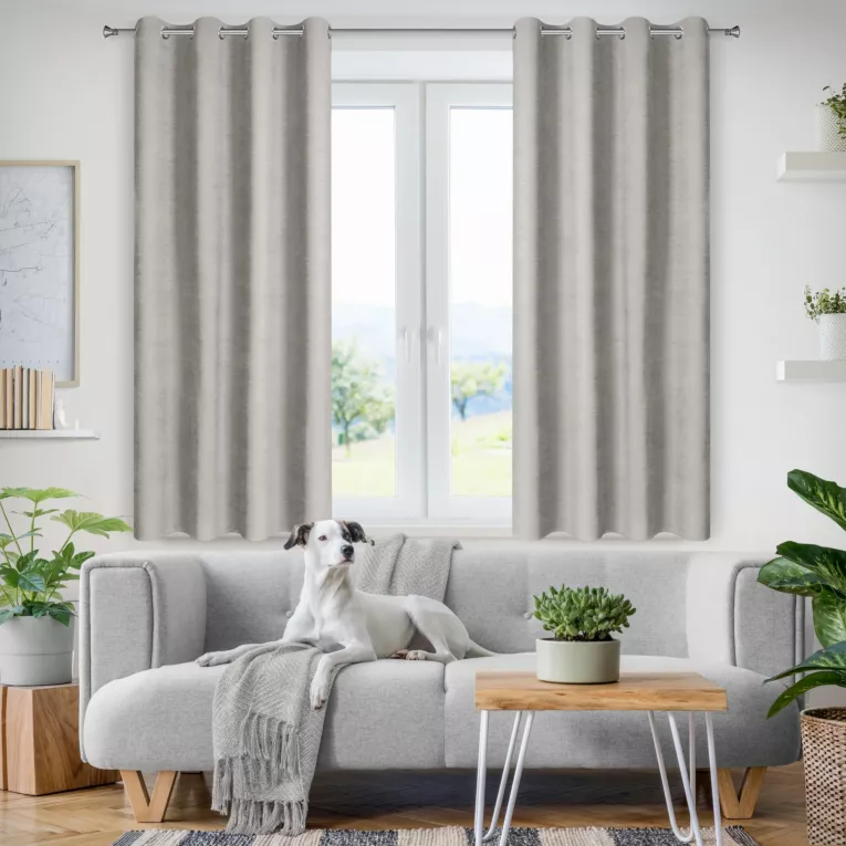 Zasłona ciemnobeżowa z tkaniny welurowej 120x180 cm przelotka - Dora