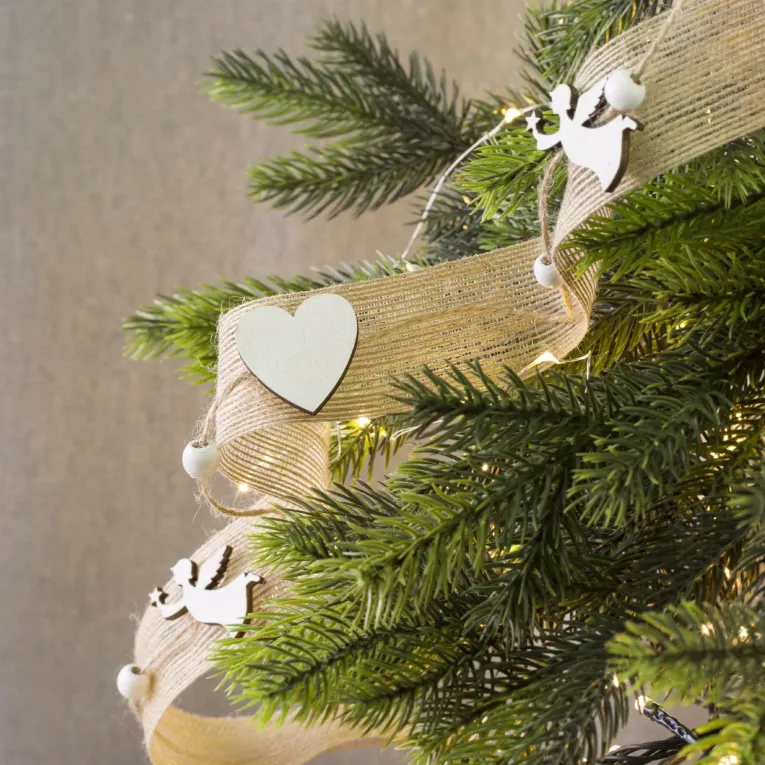 Ozdoba choinkowa TOM eko wstążka z juty z drewnianymi ozdobami