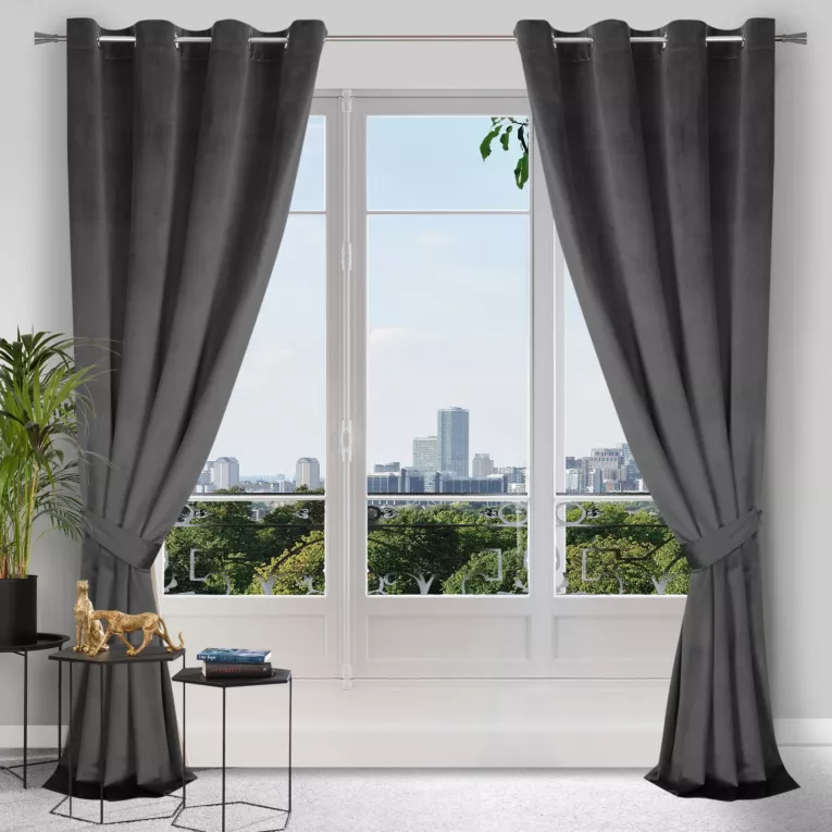 Zasłona grafitowa z matowego welwetu z upinaczem 140x270 cm przelotka CARMEN