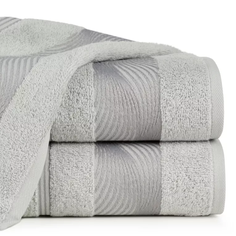 EUROFIRANY CLASSIC Ręcznik SYLWIA 2 z żakardową bordiurą z falującym wzorem