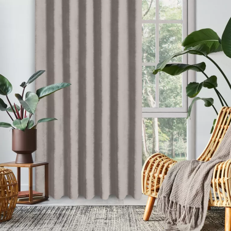 Zasłona brązowa z tkaniny welurowej 70x220 cm szerokość po zmarszczeniu flex 1:2 Dora