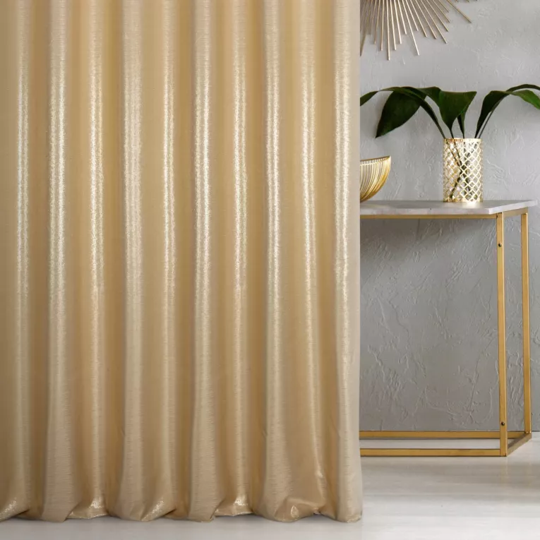 Zasłona szyta na taśmie 5 cm JULIETT złota z eleganckiej połyskującej tkaniny przetykanej lureksową nicią