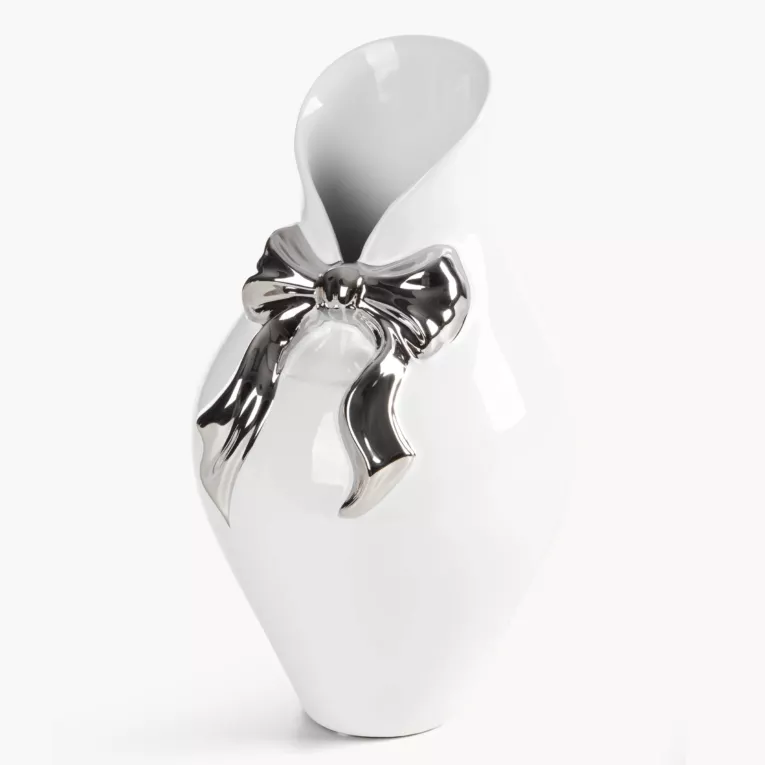 Wazon biały dekoracyjny z ozdobną srebrną kokardką 16x29 cm AKIRA