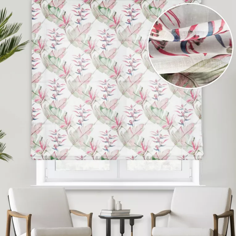 Roleta rzymska kremowo amarantowa z miękkiej tkaniny o naturalnym splocie, drukowanej w botaniczny wzór, wykończona obciażnikiem