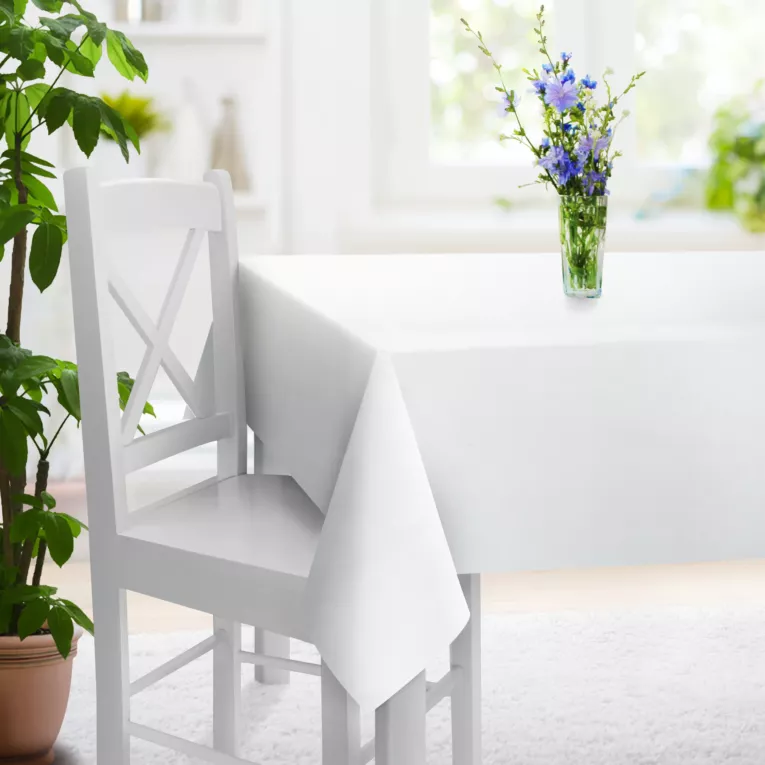 Obrus szyty naturalny z tkaniny typu Blackout zaciemniającej w 100%