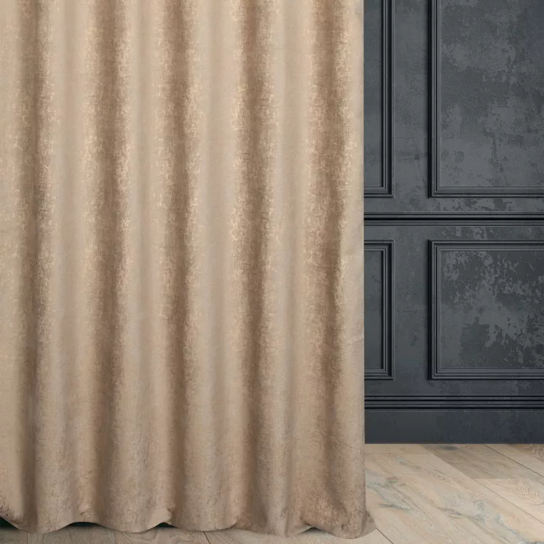 Zasłona szyta na flexach MALLORCA beżowo złocista z miękkiej tkaniny szenilowej przetykanej błyszczącą nicią