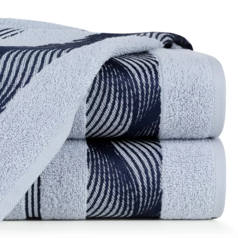 EUROFIRANY CLASSIC Ręcznik SYLWIA 2 z żakardową bordiurą z falującym wzorem