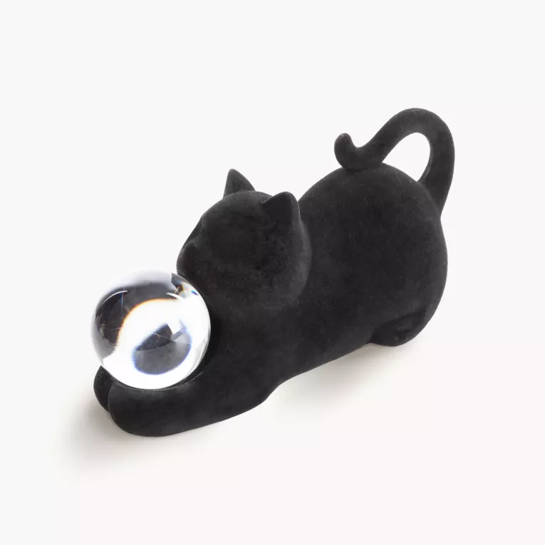 Figurka dekoracyjna KOT z szklana kulą