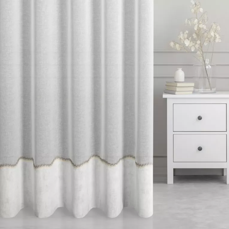 Firana szyta na taśmie 5 cm kremowo popielata z matowej etaminy wykończonej ozdobnym podwinięciem Italissima Eva Minge