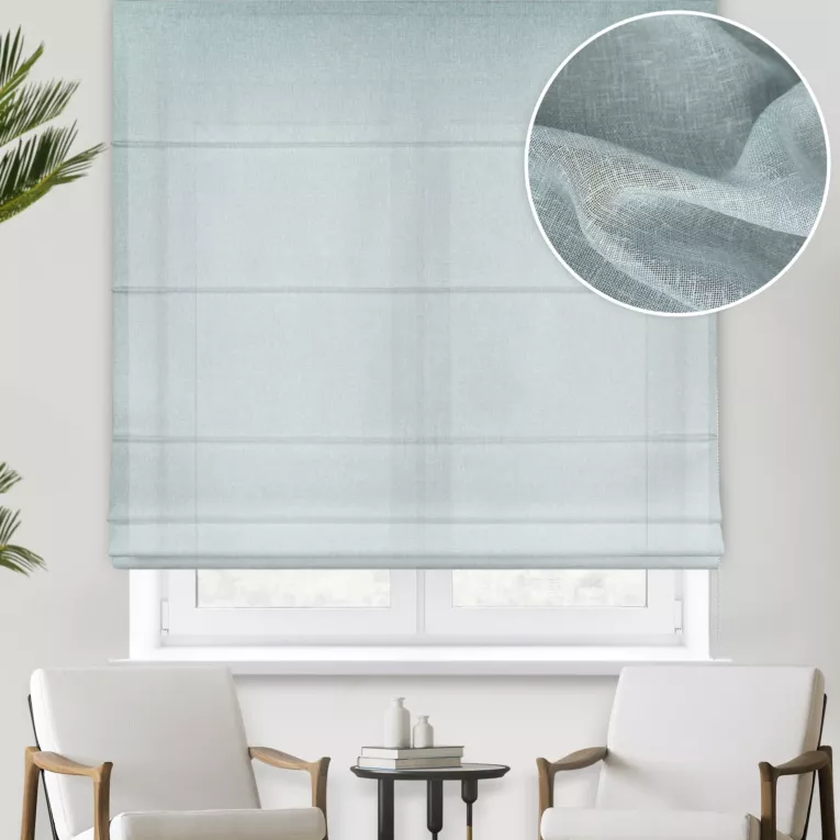 Roleta rzymska miętowa z gładkiej matowej etaminy o naturalnym splocie, wykończona obciążnikiem