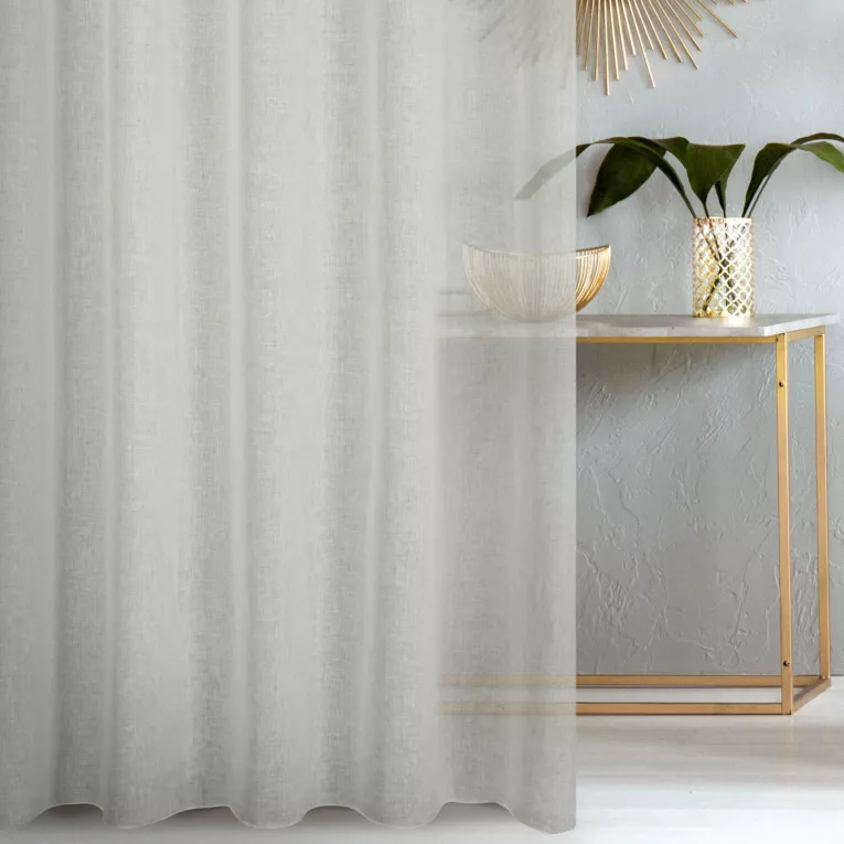 Firana szyta na taśmie 5 cm kremowa wykonana z naturalnej lnianej tkaniny, matowa, wykończona obciążnikiem