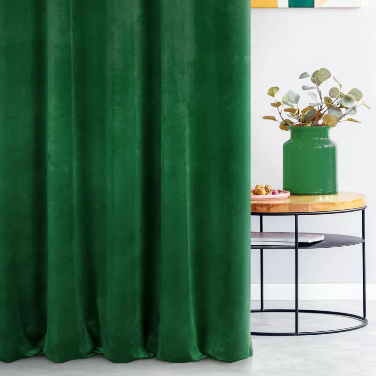 Tkanina zasłonowa, miękki i delikatny welwet z delikatnym połyskiem