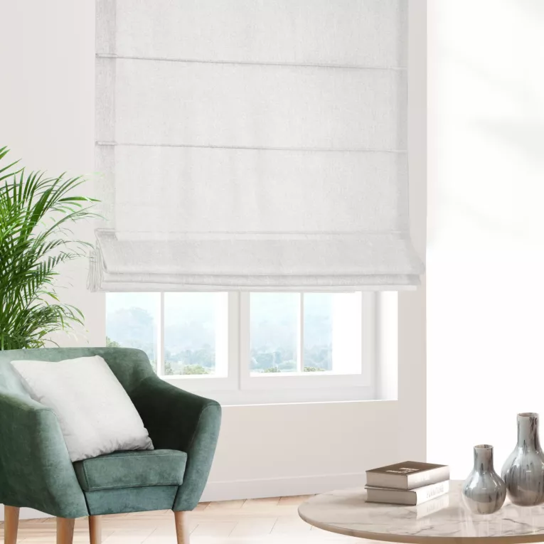 Roleta rzymska biała z tkaniny w stylu eko