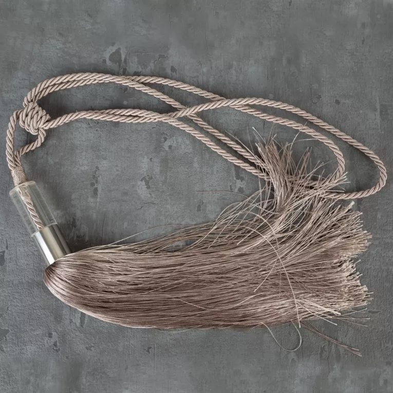 Dekoracyjny sznur do upięć z chwostem