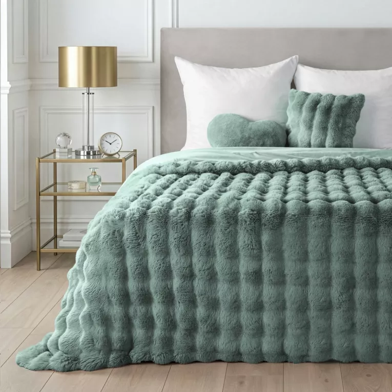 Koc 200x220 cm szałwiowy z miękkiej tkaniny futerkowej z efektem 3D LILY