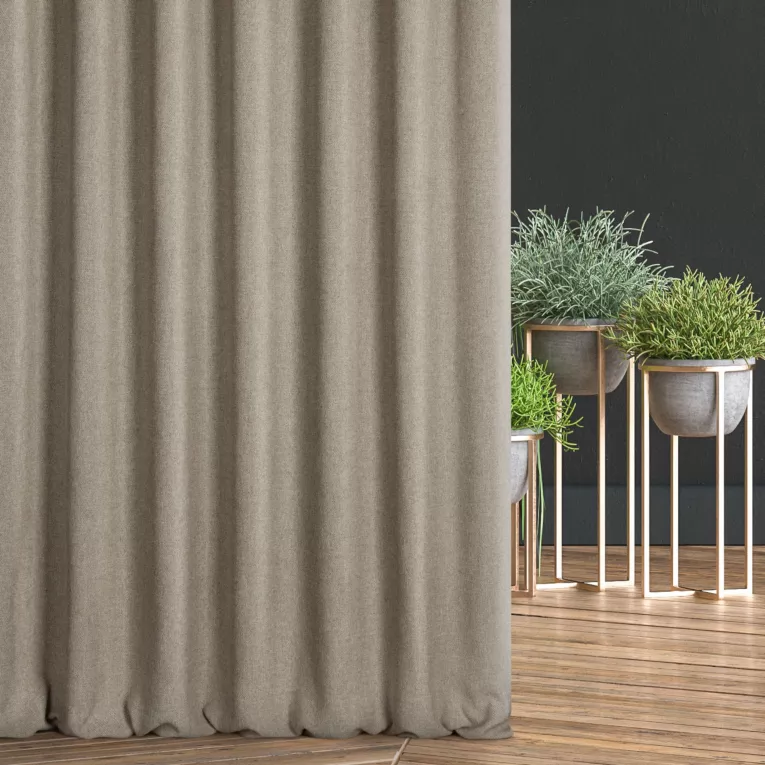 Zasłona szyta na taśmie 5 cm beżowo kremowa z tkaniny o grubym splocie i efektem melanżu