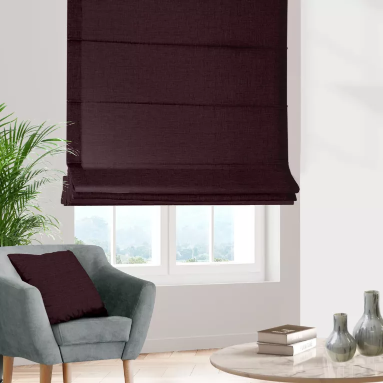 Roleta rzymska bordowa z tkaniny w stylu eko o naturalnym splocie